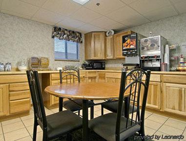 Super 8 By Wyndham Keystone/Mt. Rushmore מסעדה תמונה